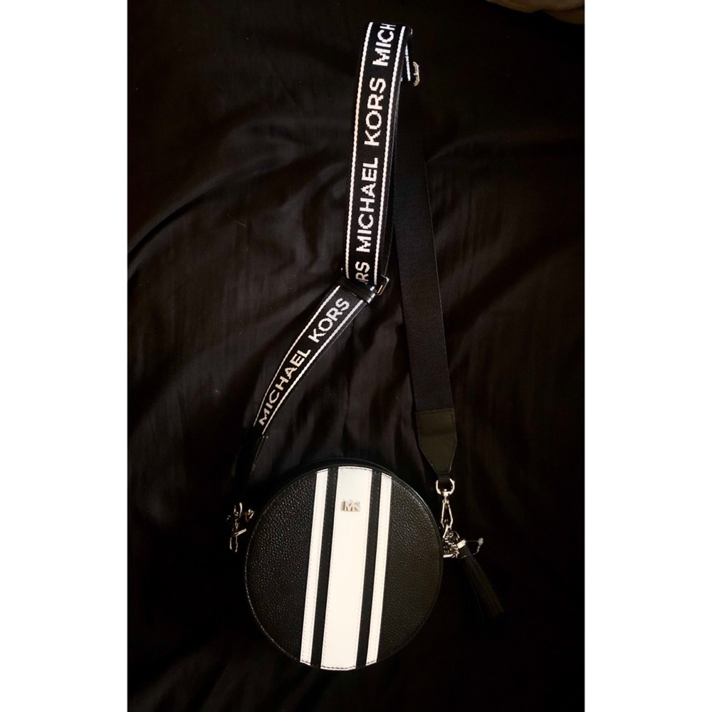 Michael Kors crossbody bag